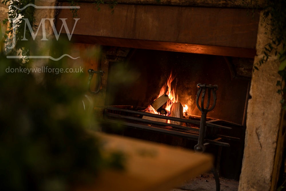 healey-barn-wedding-venue-fireplace-donkeywell-forge