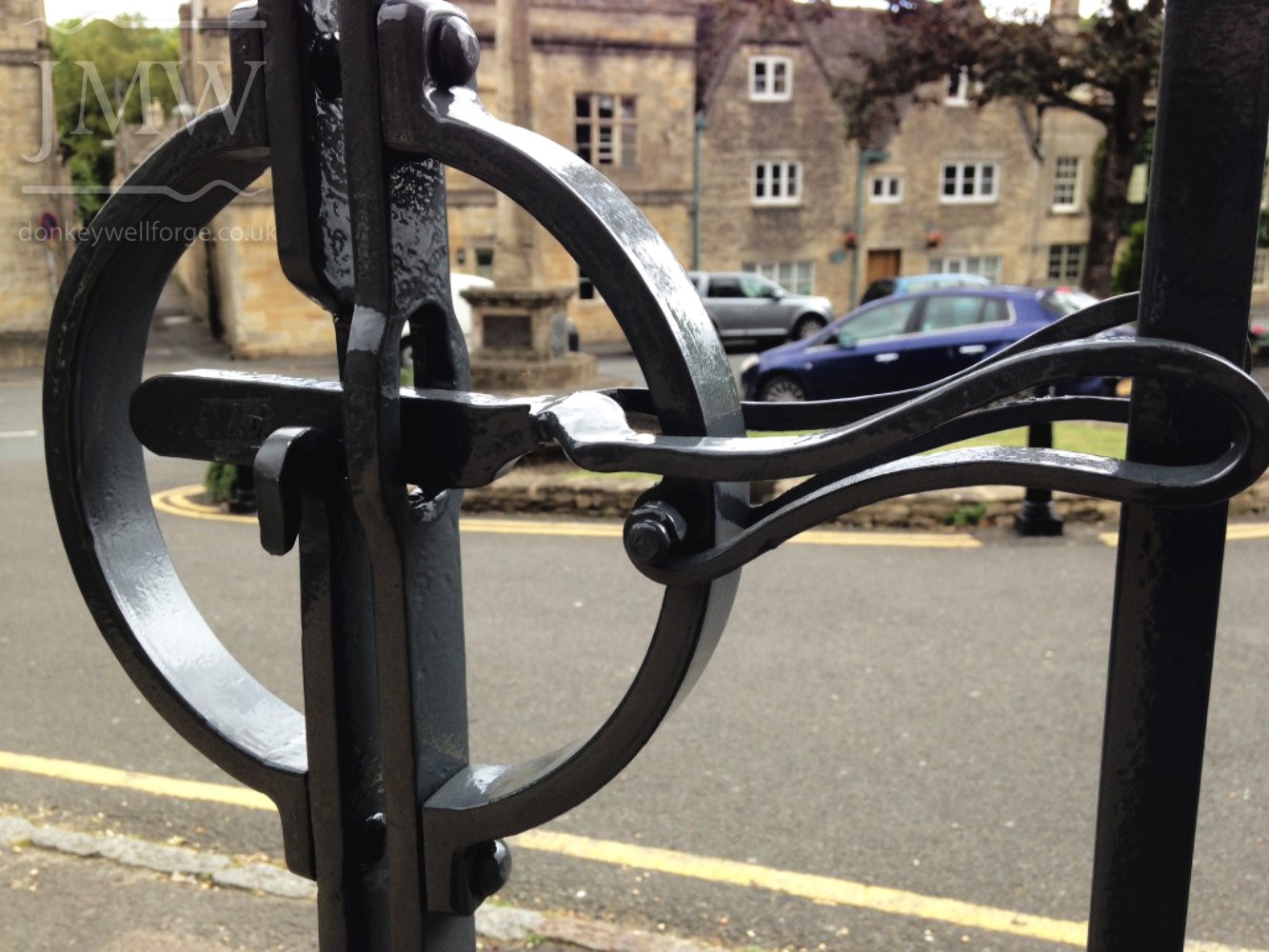 ornate-forged-ironwork-latch-gates-cotswolds