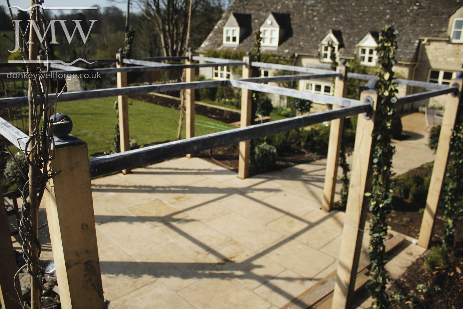 country-cottage-steel-pergola-zinc-lead-finish-metalwork-cotswolds