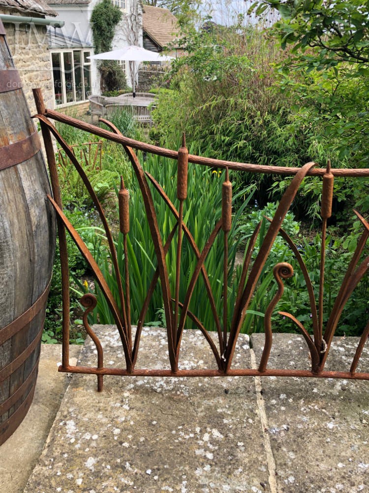 ironwork-forged-decorative-reed-garden-railings