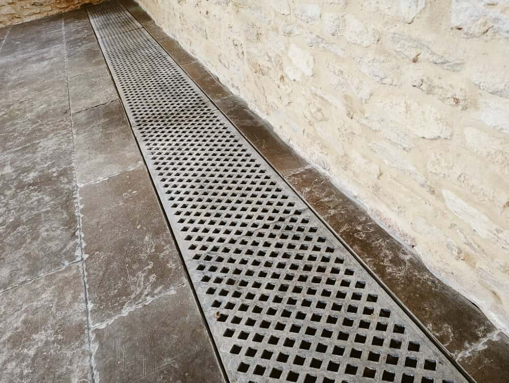Fretcut Grilles Bespoke Blacksmith Cast Iron Decorative Grille Aco Draincover Zinc Coated Fretcut Metal Grilles Bespoke Blacksmith Cast Iron Decorative Grille Aco Draincover Zinc Coated